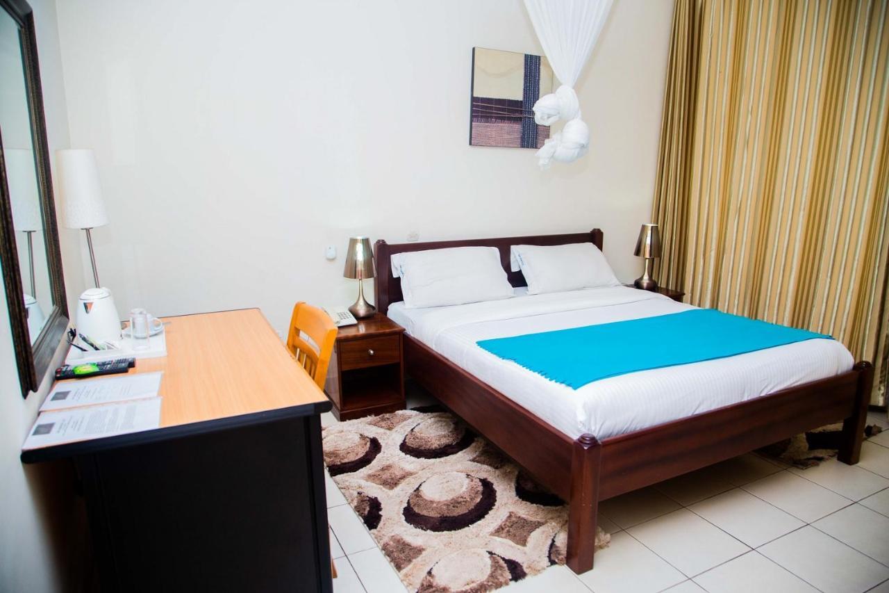 One Click Hotel Kigali Bagian luar foto